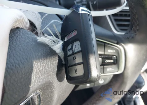 2018 Honda Accord Ex-L z USA, uszkodzony, nr VIN 1HGCV1F5XJA245523